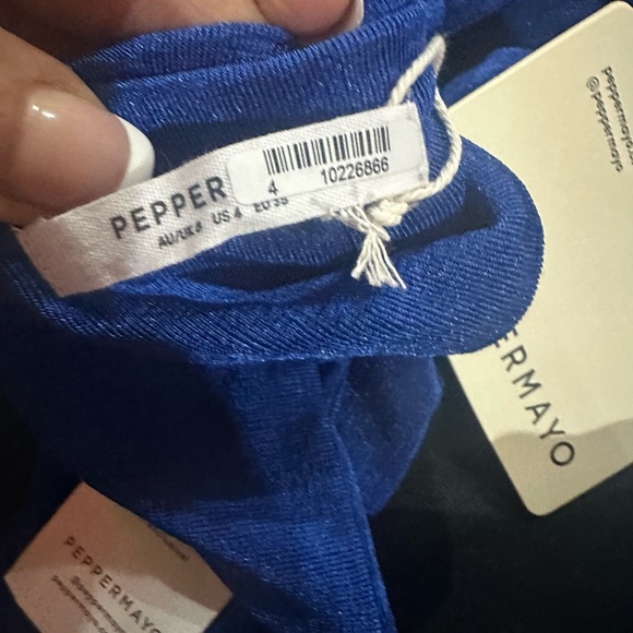NWT SIZE 2/4/6/8 Peppermayo Blue Crop Top with Tie Front and Cut Out - Picture 7 of 9
